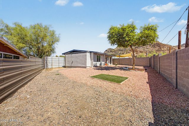 1535 E CHRISTY Drive, Phoenix, AZ 85020