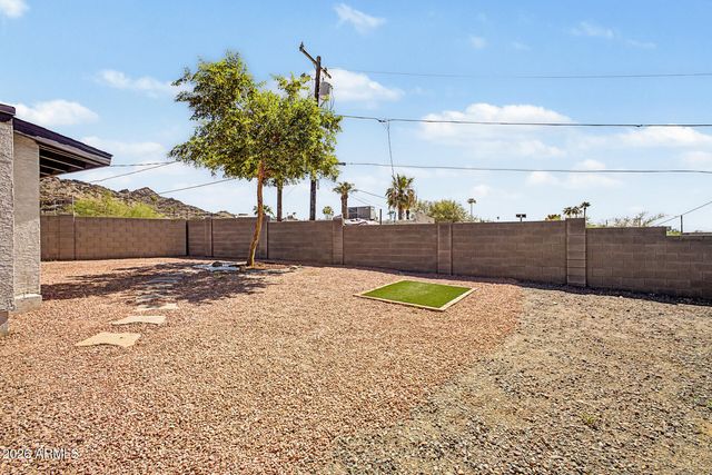 1535 E CHRISTY Drive, Phoenix, AZ 85020