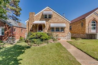 3845 Blow Street, St Louis, MO 63116