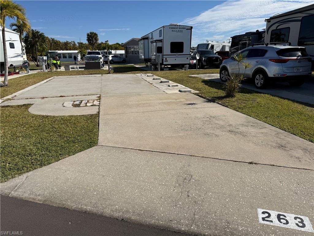 19681 Summerlin 263 RD, FORT MYERS, FL 33908 — photo 2