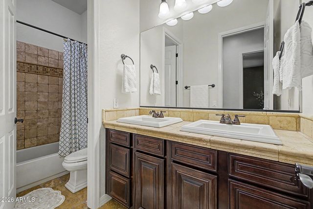 3552 E GRAND CANYON Place, Chandler, AZ 85249