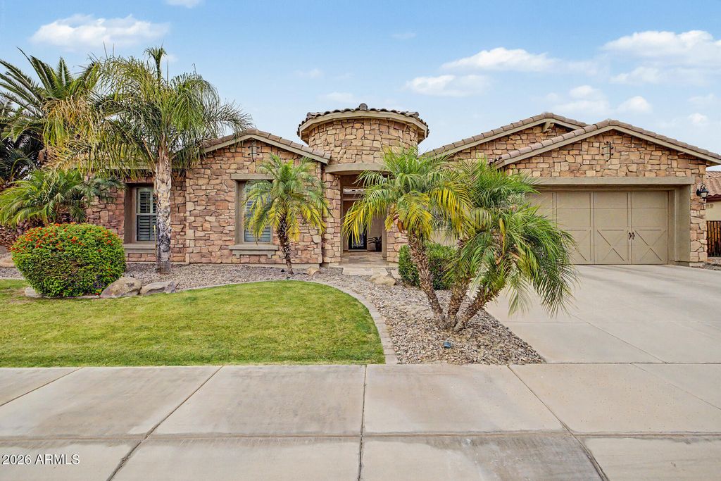 3552 E GRAND CANYON Place, Chandler, AZ 85249
