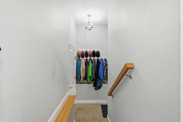 87 Elm St, Newbury, MA 01922