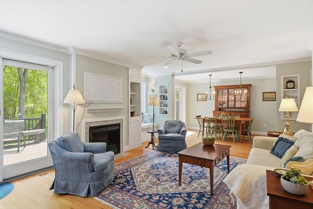 87 Elm St, Newbury, MA 01922