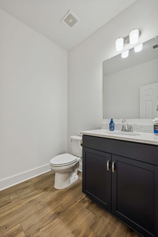 401 Mattieton Ln, Gallatin, TN 37066