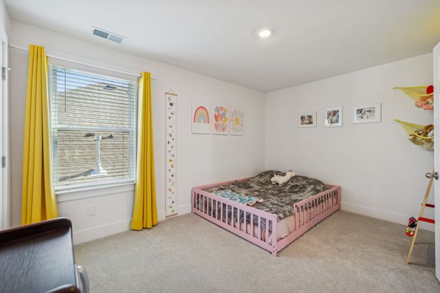 401 Mattieton Ln, Gallatin, TN 37066