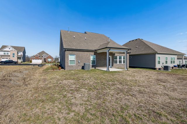401 Mattieton Ln, Gallatin, TN 37066