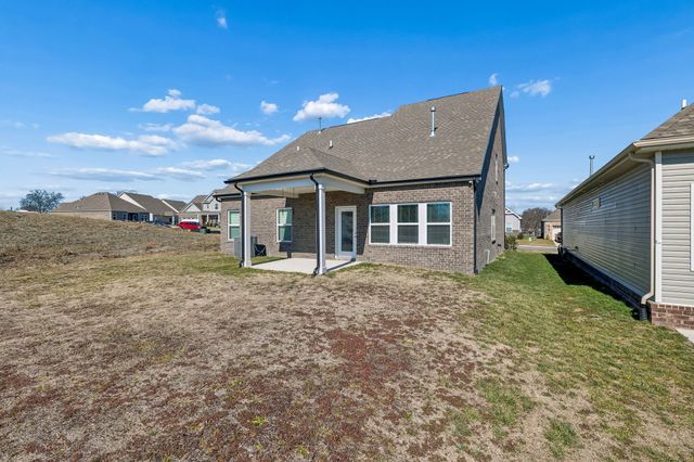401 Mattieton Ln, Gallatin, TN 37066