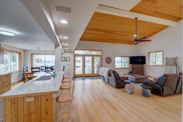 N2381 Highway 188, Lodi, WI 53555