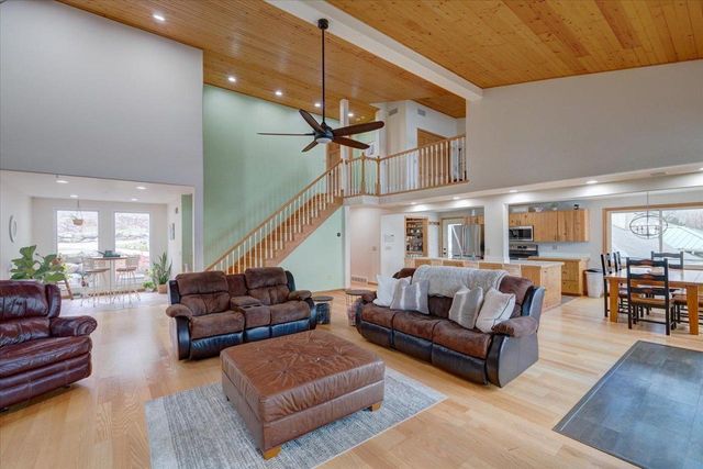 N2381 Highway 188, Lodi, WI 53555
