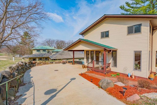 N2381 Highway 188, Lodi, WI 53555