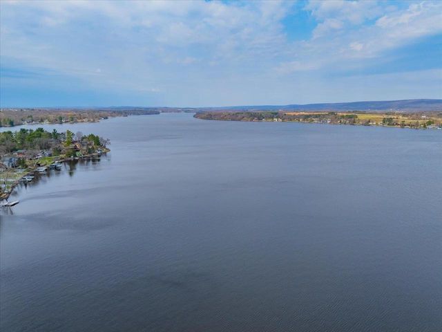 N2381 Highway 188, Lodi, WI 53555
