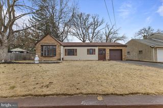 56 WERT AVE, Hamilton, NJ 08610