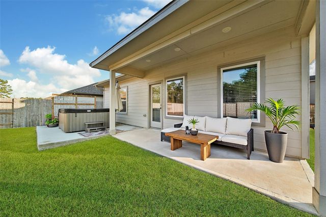 38503 Winding Meadows Drive, Magnolia, TX 77354