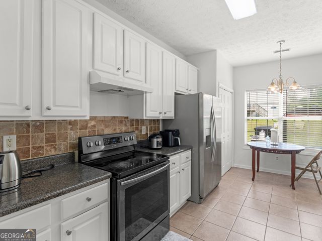 1815 Jeffery Court, Riverdale, GA 30296