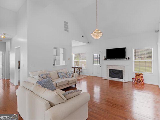1815 Jeffery Court, Riverdale, GA 30296