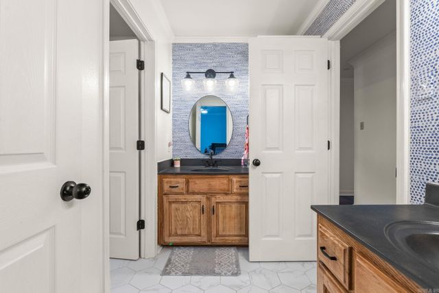 1805 Royal, Conway, AR 72034