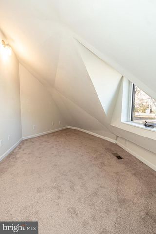 811 CEDAR AVE, Essex, MD 21221