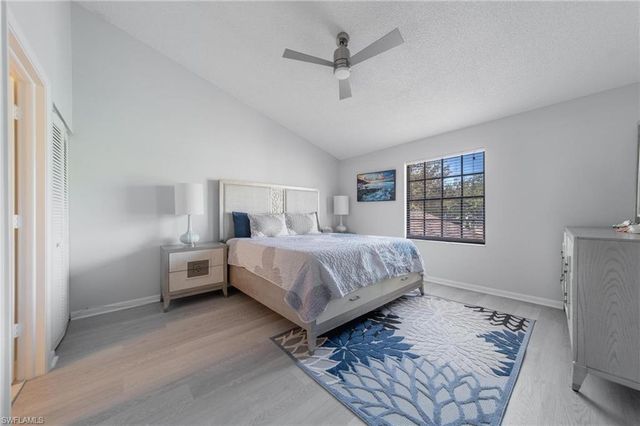 820 Meadowland DR # D, Naples, FL 34108