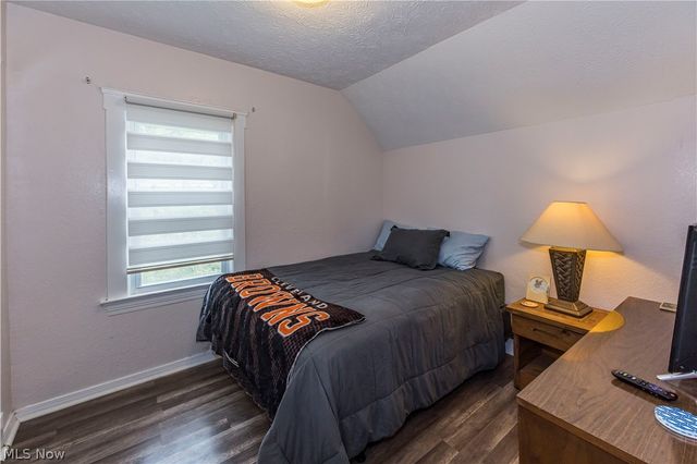 1465 Newman Avenue, Lakewood, OH 44107