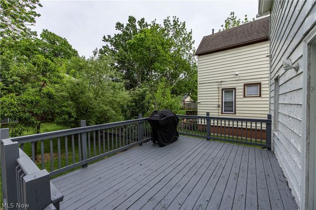 1465 Newman Avenue, Lakewood, OH 44107