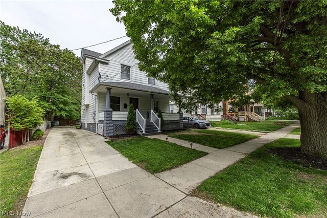 1465 Newman Avenue, Lakewood, OH 44107