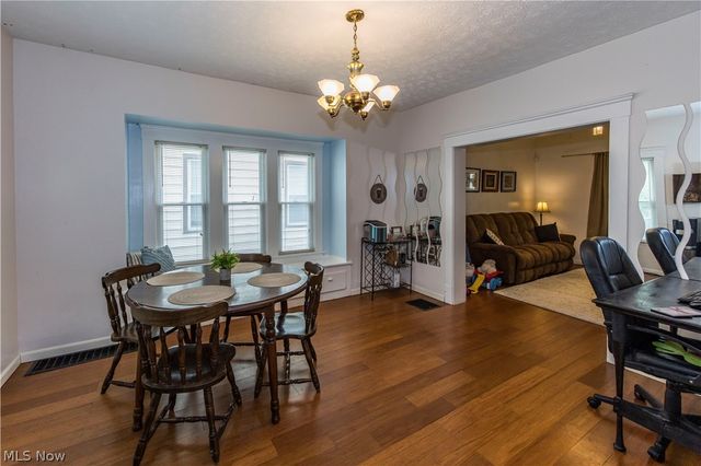 1465 Newman Avenue, Lakewood, OH 44107