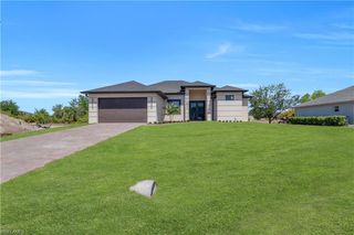 1721 NE 13TH AVE, Cape Coral, FL 33909