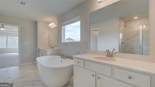 737 Dunlake Way, Locust Grove, GA 30248