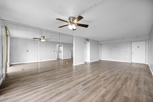 6190 Woodlands Boulevard 312, Tamarac, FL 33319