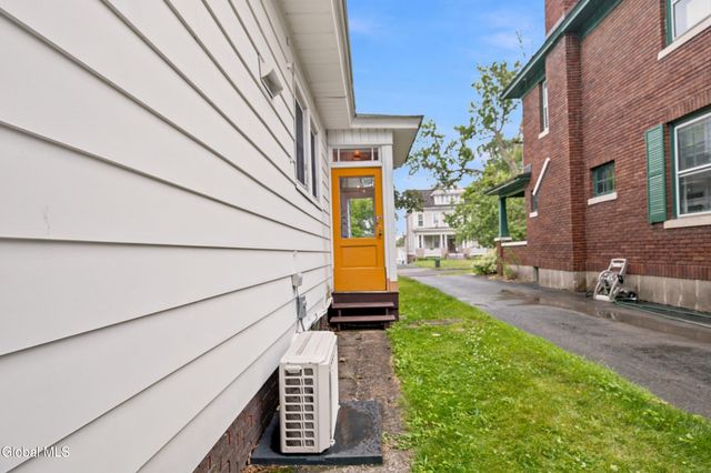 1355 Union Street, Schenectady, NY 12308