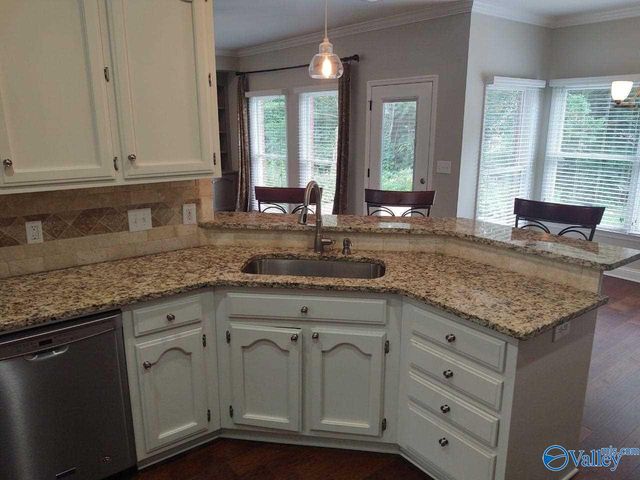 3102 Connomara Court, Owens Cross Roads, AL 35763