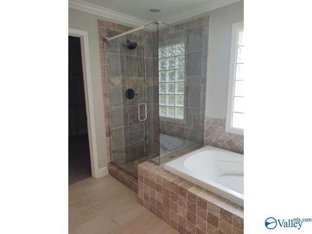 3102 Connomara Court, Owens Cross Roads, AL 35763