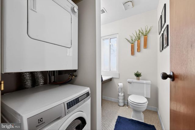 196 HUNTER CT, Marlton, NJ 08053