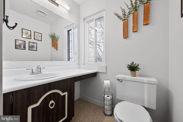 196 HUNTER CT, Marlton, NJ 08053