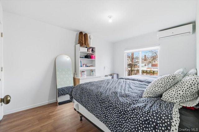 1210 Plainview Avenue, Far Rockaway, NY 11691