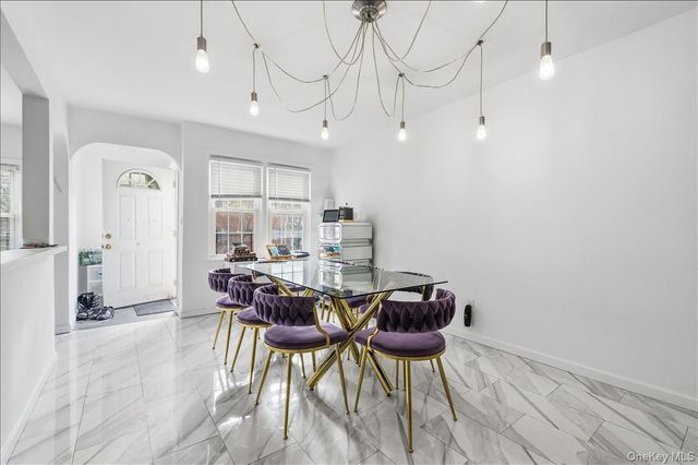 1210 Plainview Avenue, Far Rockaway, NY 11691