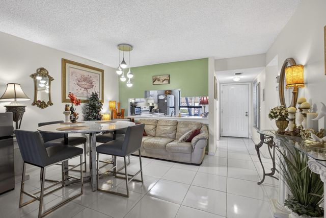 3593 Crab Apple Trail B, Lake Worth, FL 33467