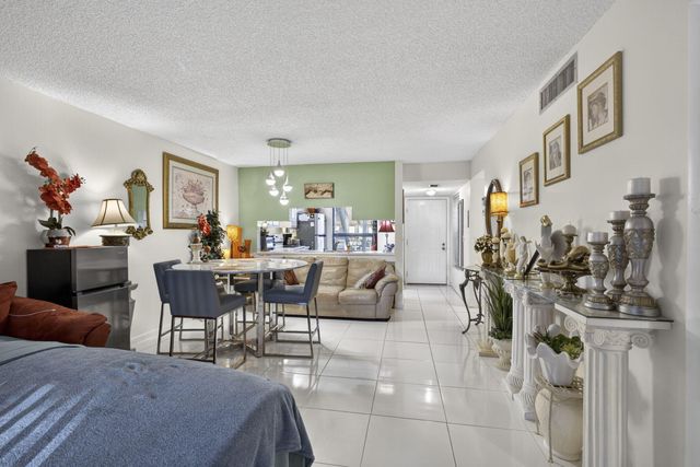 3593 Crab Apple Trail B, Lake Worth, FL 33467