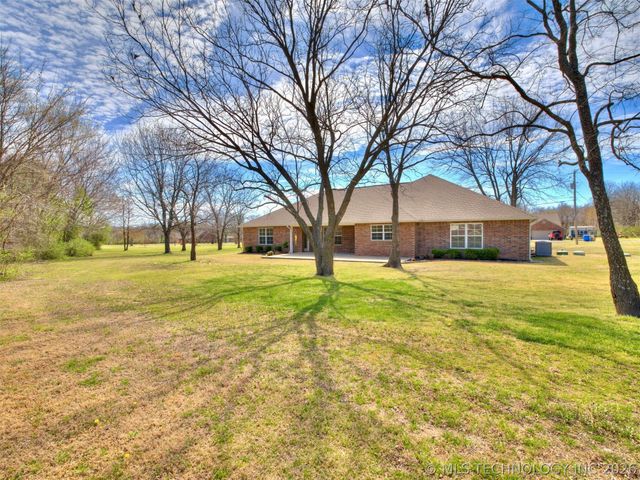 3110 E 55th Street S, Muskogee, OK 74403