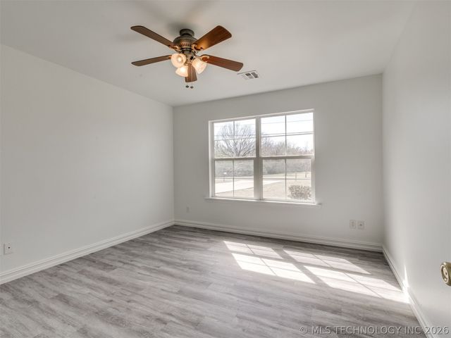 3110 E 55th Street S, Muskogee, OK 74403