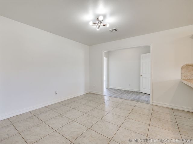 3110 E 55th Street S, Muskogee, OK 74403