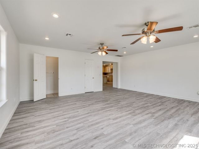 3110 E 55th Street S, Muskogee, OK 74403