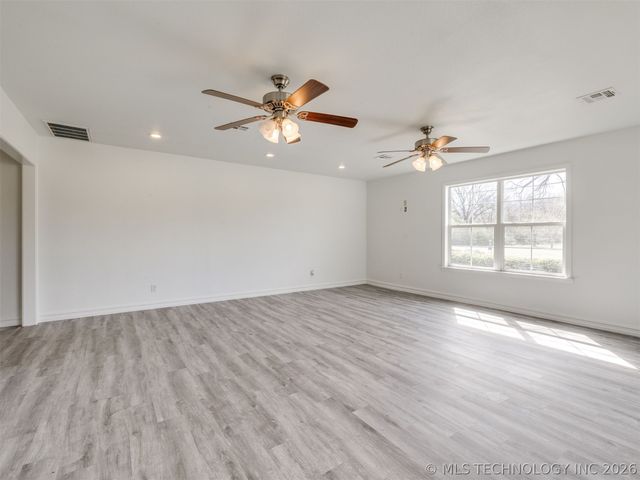 3110 E 55th Street S, Muskogee, OK 74403