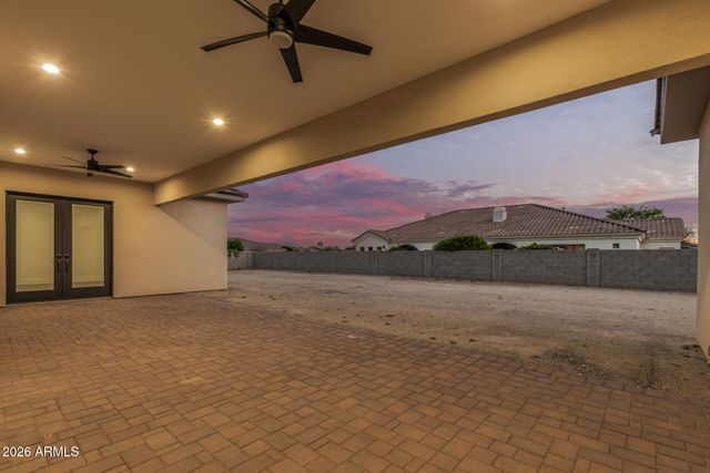 18225 W SAN JUAN Court, Litchfield Park, AZ 85340