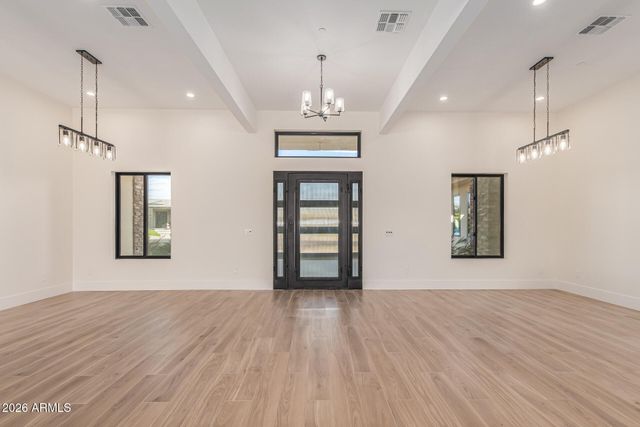 18225 W SAN JUAN Court, Litchfield Park, AZ 85340