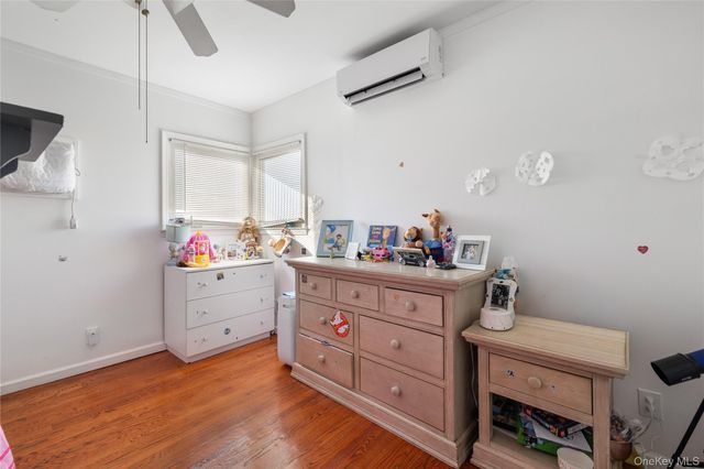 1352 145th Place, Whitestone, NY 11357