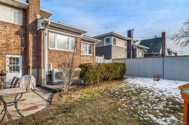 1352 145th Place, Whitestone, NY 11357