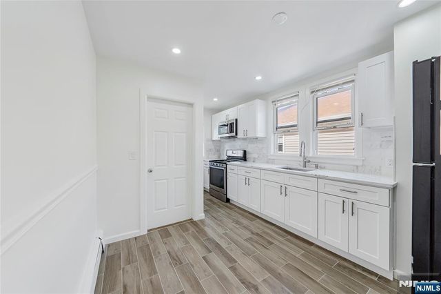 27 Monsignor Owens Place 2, Nutley, NJ 07110