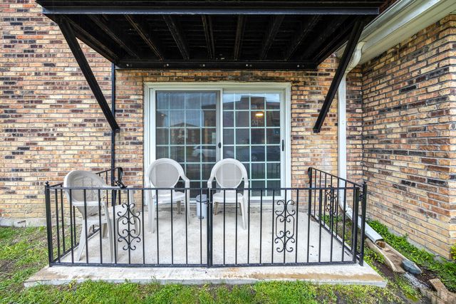 7008 Oconnell Drive 101, Chicago Ridge, IL 60415